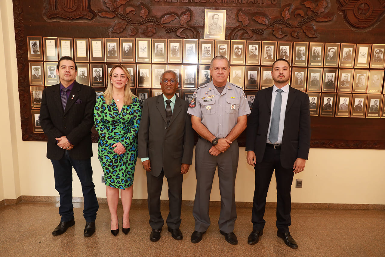 Visita da comissão de Direito Militar da OAB/SP